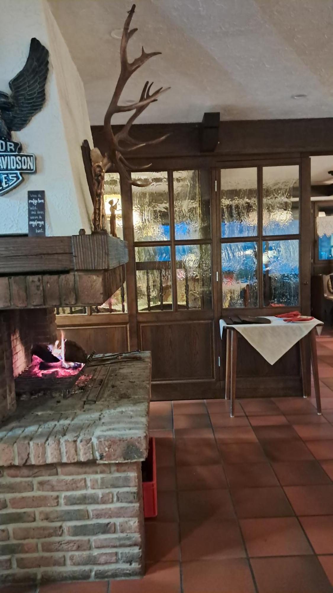 Hotel-Restaurant Tannenhof Ahrbruck Eksteriør billede